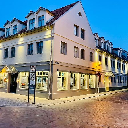 Altstadt-Hotel ชเตนดัล ภายนอก รูปภาพ